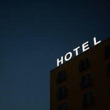Hotel Sandesh Palace Лонавла Екстер'єр фото