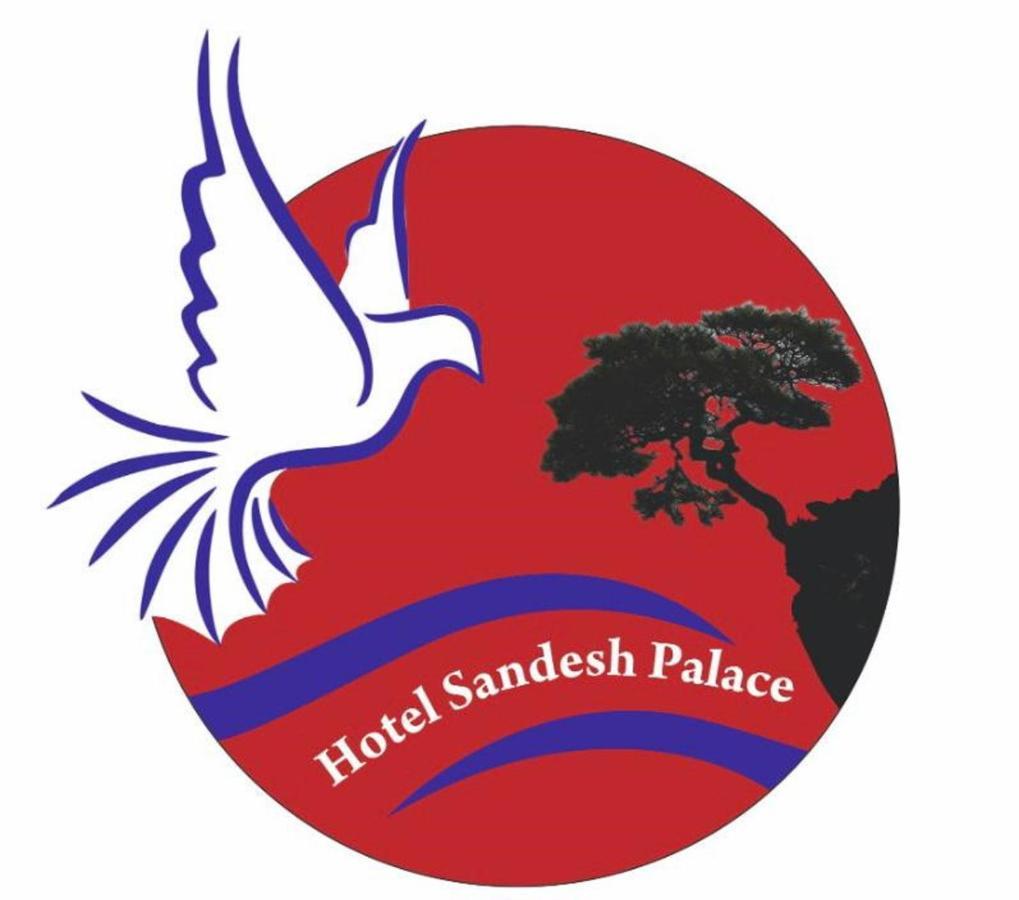 Hotel Sandesh Palace Лонавла Екстер'єр фото