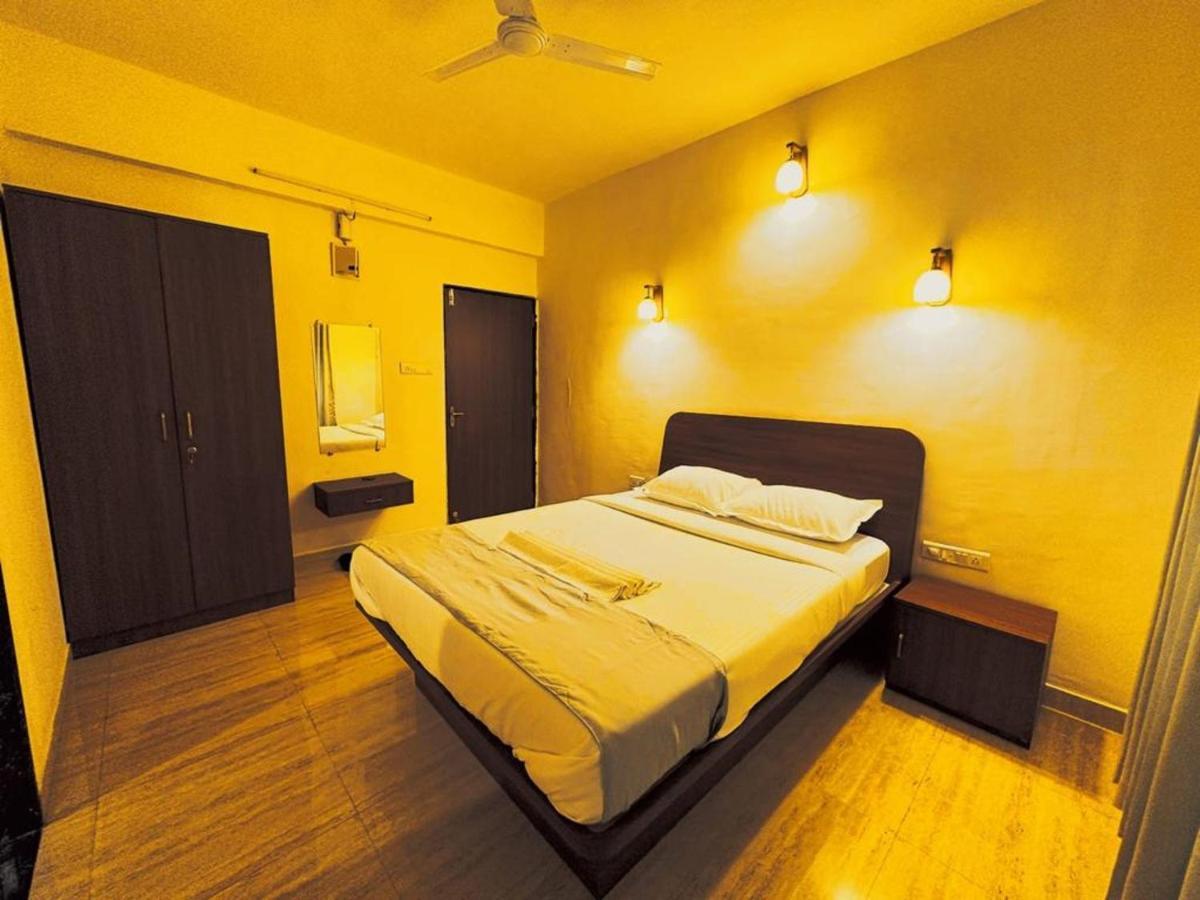 Hotel Sandesh Palace Лонавла Екстер'єр фото